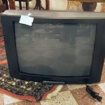 126 2387 Färg-tv